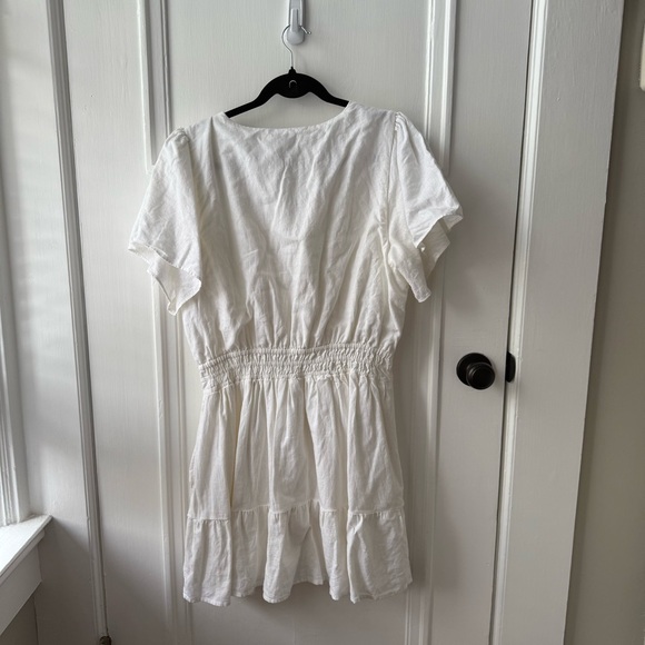 Abercrombie white dress - Picture 4 of 4